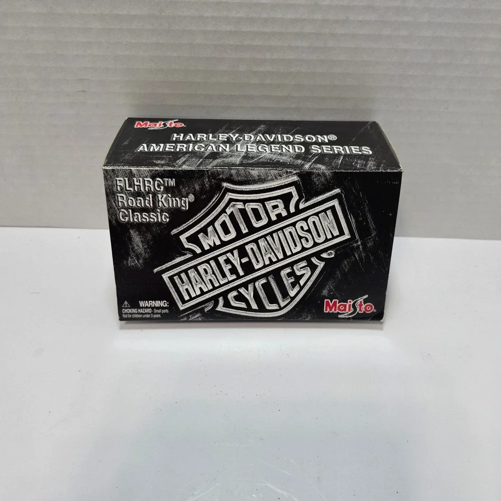Maisto Harley-Davidson 2001 FLHRC Road King Classic American Legend Series 1:18*